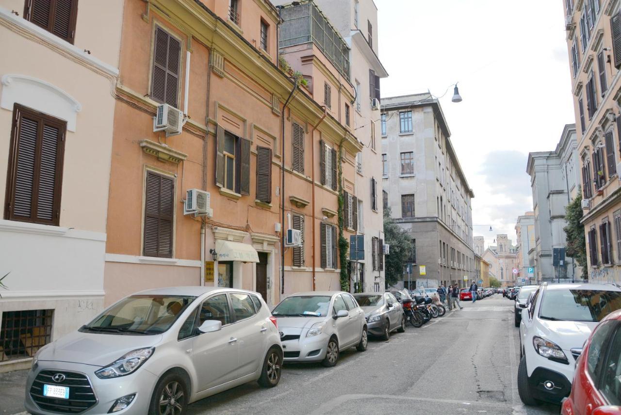 Roma Carina, Rome